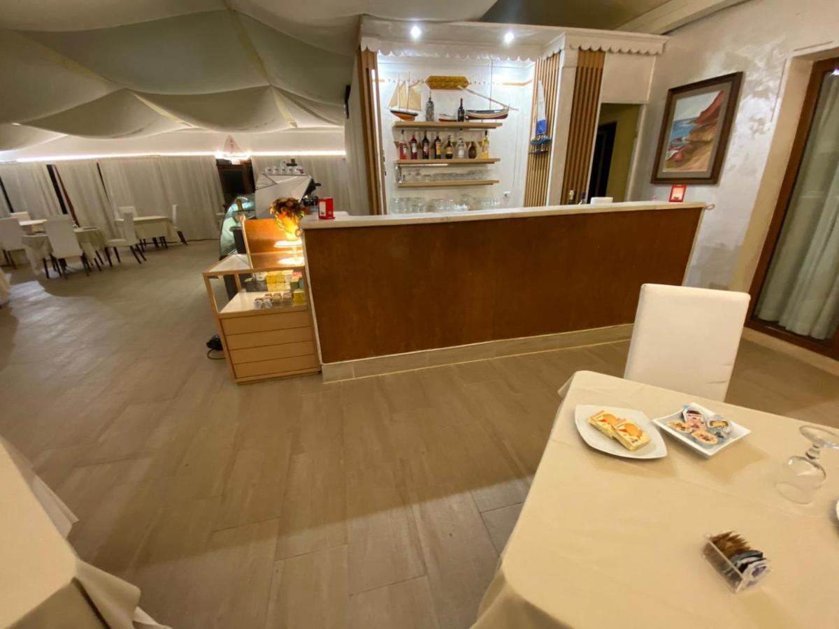 Hotel Baja Romantica Bosa Eksteriør bilde